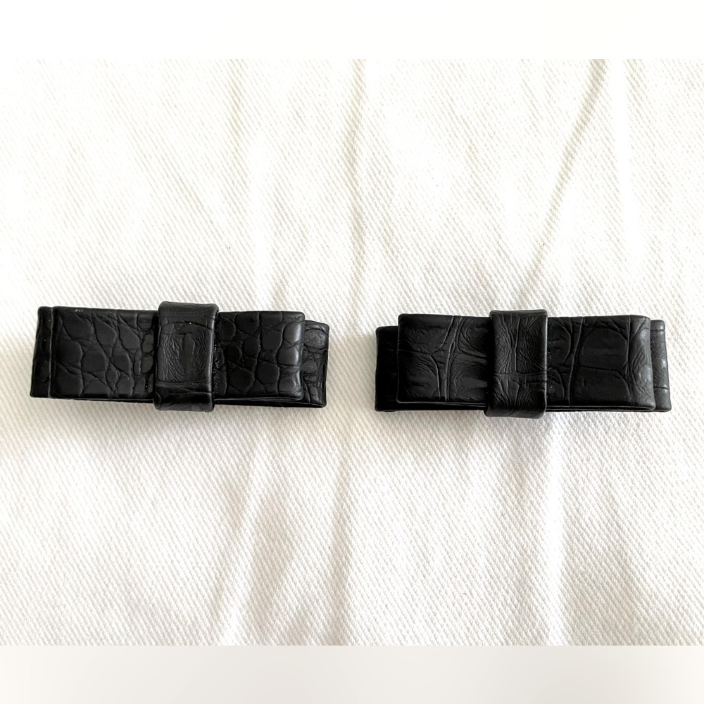 Black Crocodile Embossed Hair clips. NWOT!